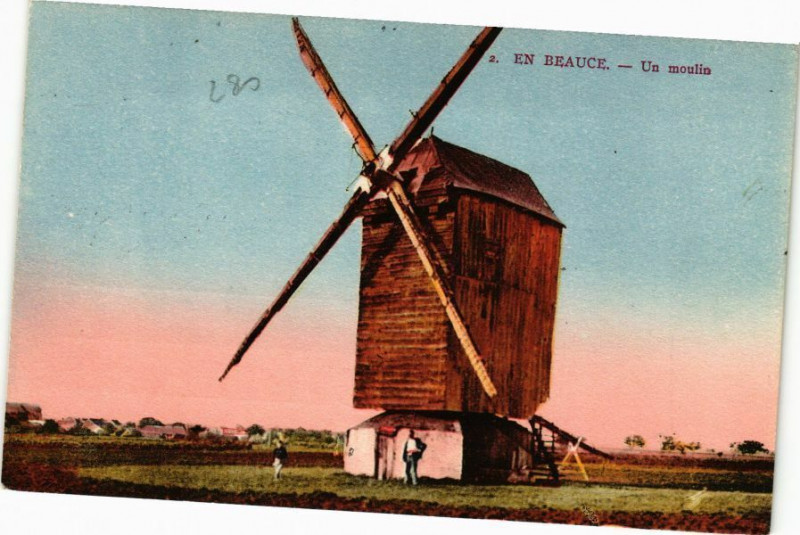 Carte postale ancienne En Beauce - Un Moulin