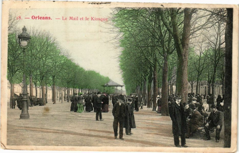 Carte postale ancienne Orleans-Le Mail et le Kiosque à Orléans