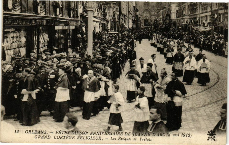Carte postale ancienne Orleans-Fetes du 500 Anniversaire de Jeanne d'Arc-Grand Cortege à Orléans