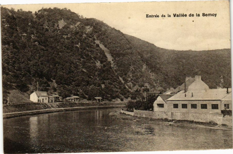 Carte postale ancienne Entrée de la Vallée de la Semoy à Semoy
