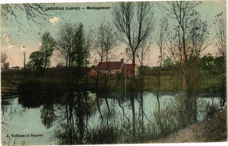 Carte postale ancienne Jargeau - Madagascar à Jargeau