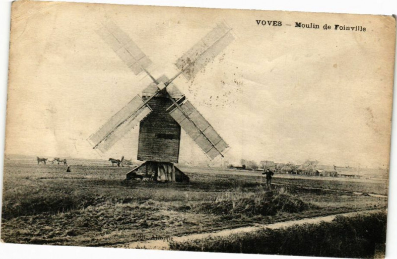 Carte postale ancienne Voves - Moulin de Foinville