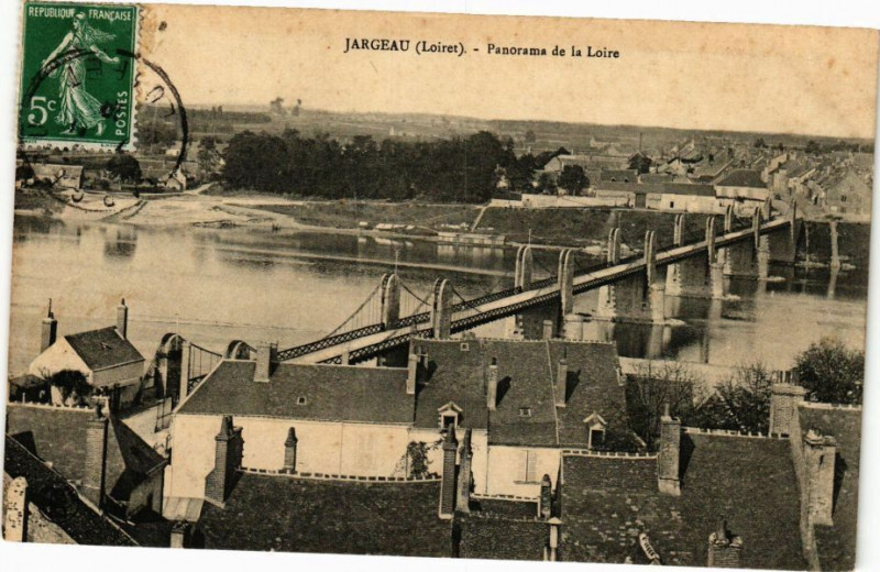 Carte postale ancienne Jargeau - Panorama de la Loire à Jargeau