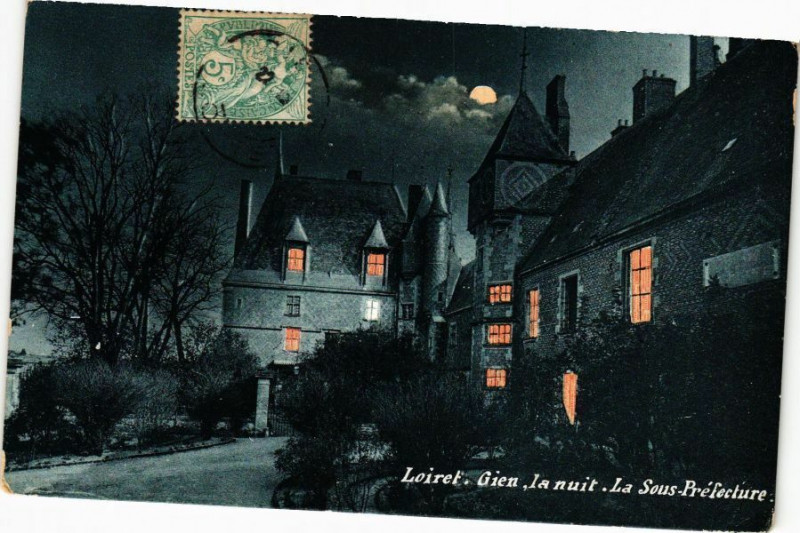 Carte postale ancienne Loiret - Gien à Gien