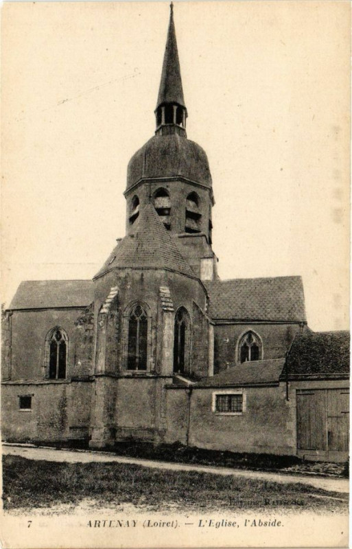 Carte postale ancienne Artenay - L'Eglise à Artenay
