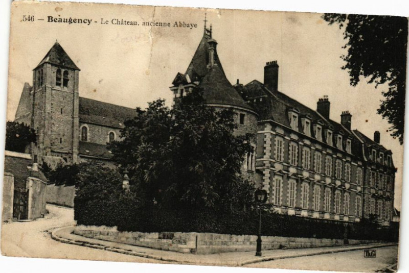Carte postale ancienne Beaugency - Le Chateau à Beaugency