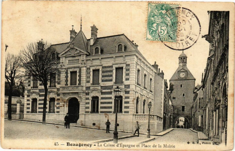 Carte postale ancienne Beaugency - La Caisse d'Epargne à Beaugency