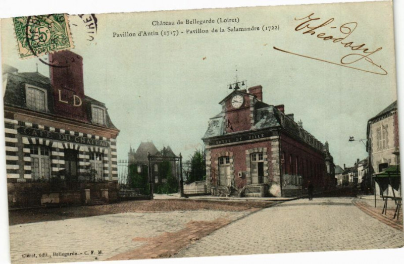 Carte postale ancienne Chateau de Bellegarde - Pavillon d'Antin à Bellegarde