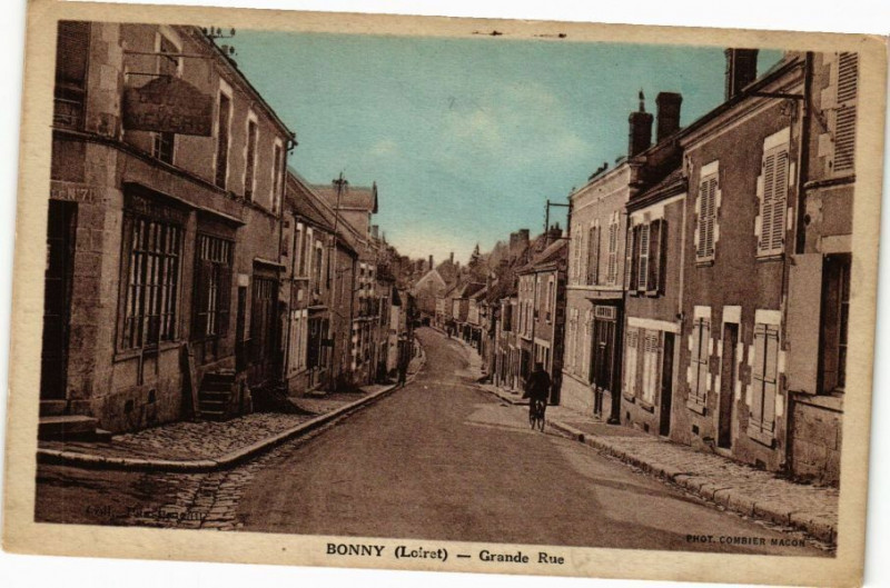 Carte postale ancienne Bonny - Grande Rue