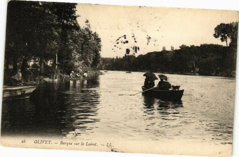 Carte postale ancienne Olivet - Barque sur le Loiret à Olivet
