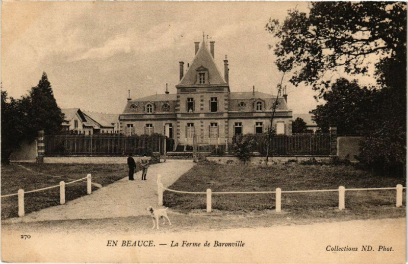 Carte postale ancienne En Beauce - La ferme de Baronville