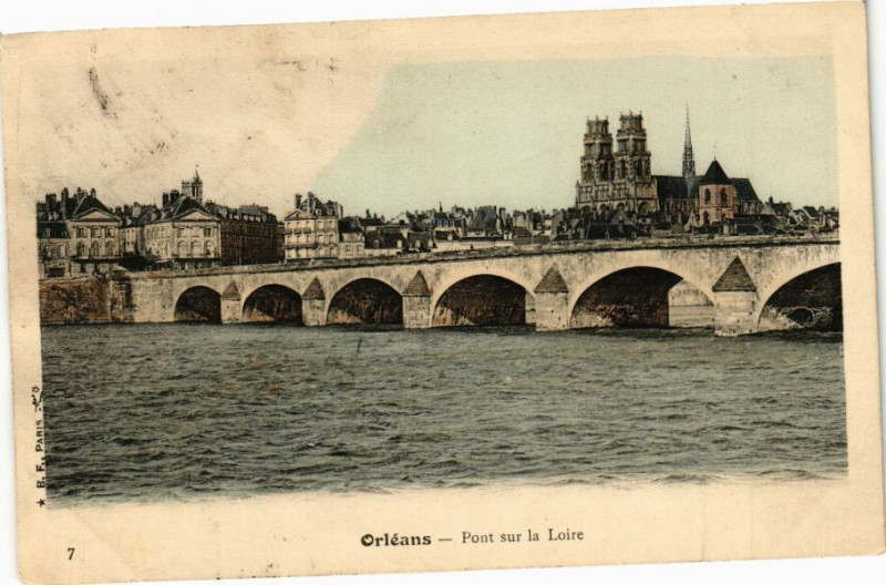 Carte postale ancienne Orleans - Pont sur la Loire à Orléans