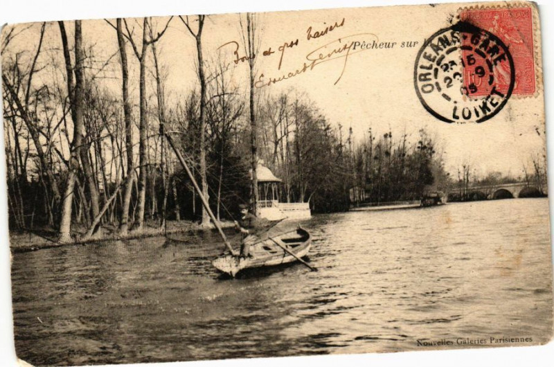 Carte postale ancienne Olivet - Pecheur sur la à Olivet