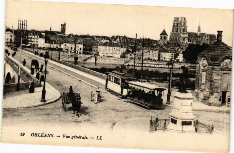Carte postale ancienne Orleans - Vue générale à Orléans