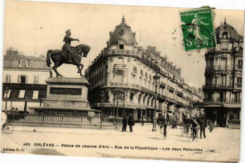 Carte postale ancienne Orleans - Statue de Jeanne d'Arc à Orléans