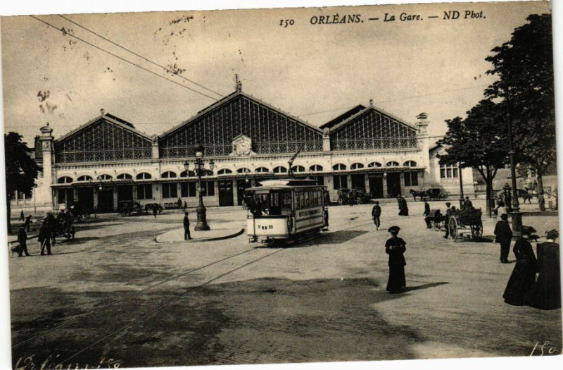 Carte postale ancienne Orleans - La Gare à Orléans