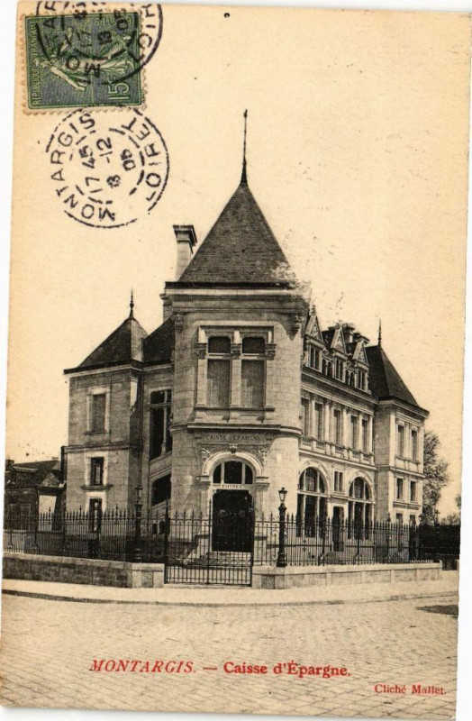 Carte postale ancienne Montargis - La Classe d'Epargne à Montargis