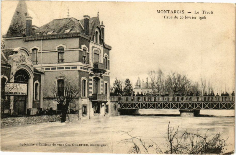Carte postale ancienne Montargis - Le Tivoli Crue du 26 fevrier 1906 à Montargis