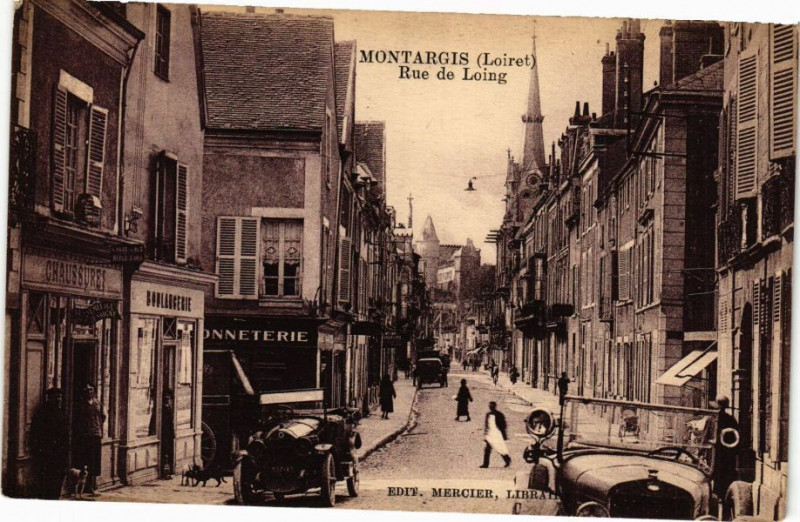 Carte postale ancienne Montargis - Le Rue de Loing à Montargis