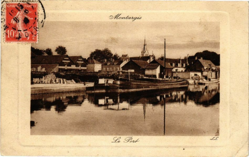 Carte postale ancienne Montargis - Le Port à Montargis