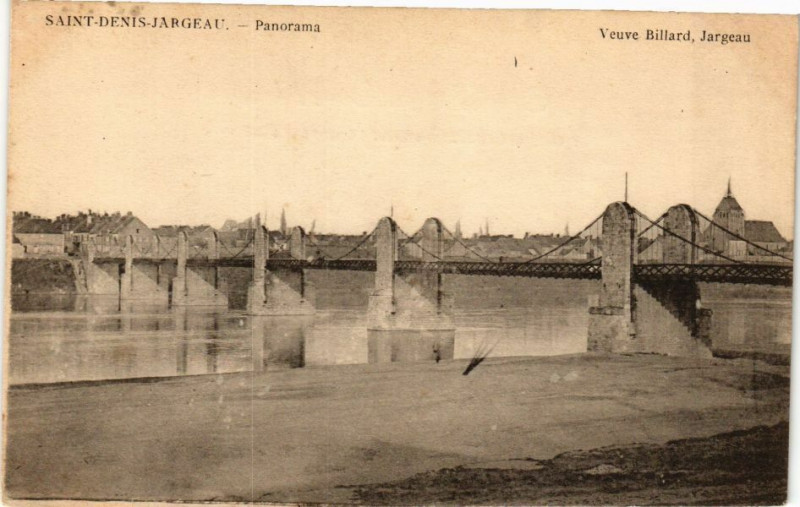 Carte postale ancienne St-Denis-Jargeau-Panorama à Jargeau