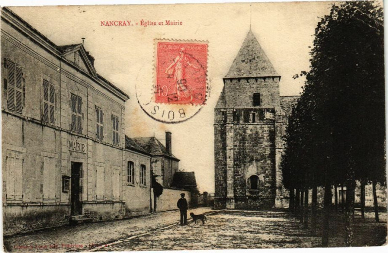 Carte postale ancienne Nancray - Eglise et Mairie