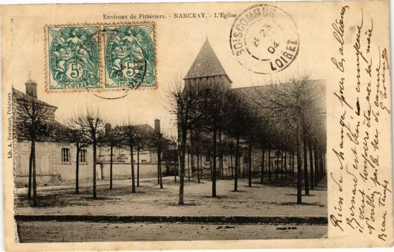 Carte postale ancienne Env. de Pithiviers - Nancray - L'Eglise à Pithiviers