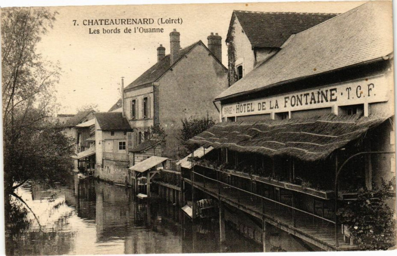 Carte postale ancienne Chateaurenard - Les bords de l'Ouanne