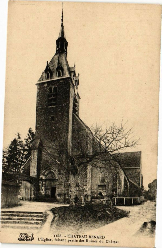 Carte postale ancienne Chateau Renard- L'Eglise faisant partie des Ruines du Chateau à Château-Renard