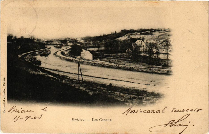 Carte postale ancienne Briare - Les Canaux à Briare