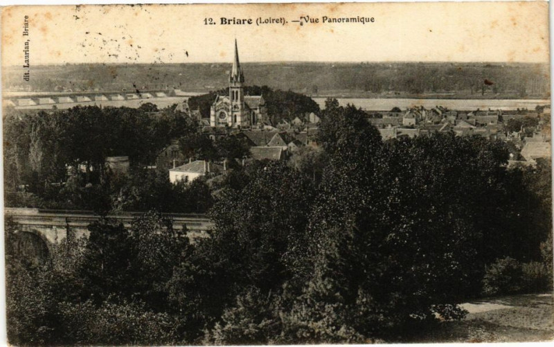 Carte postale ancienne Briare - Vue Panoramique à Briare