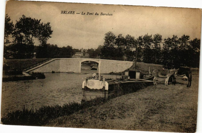 Carte postale ancienne Briare - Le Pont du Baraban à Briare