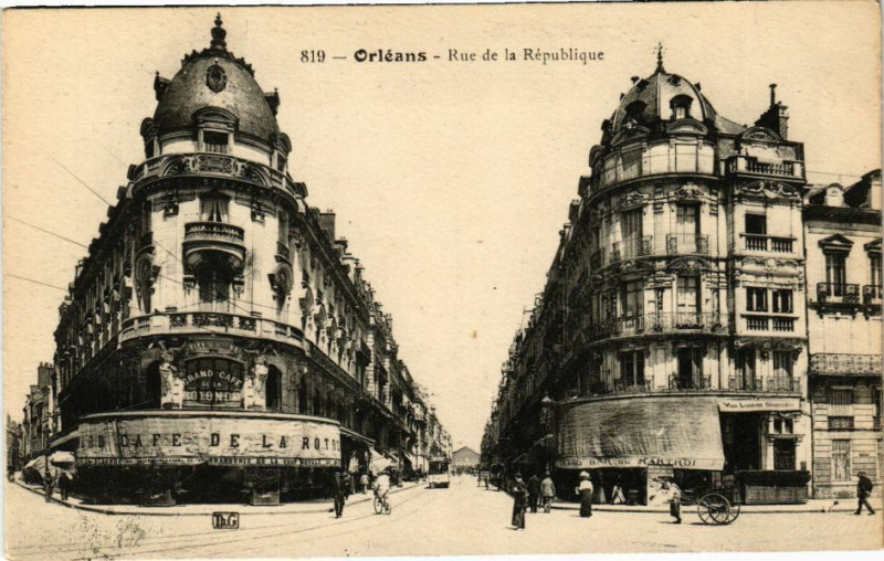 Carte postale ancienne Orleans - Rue de la Republique à Orléans