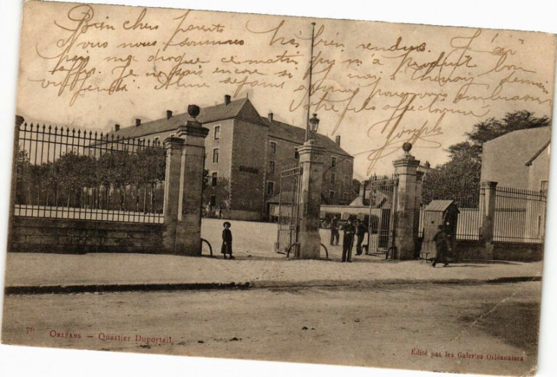 Carte postale ancienne Orleans - Quartierr Duportail à Orléans
