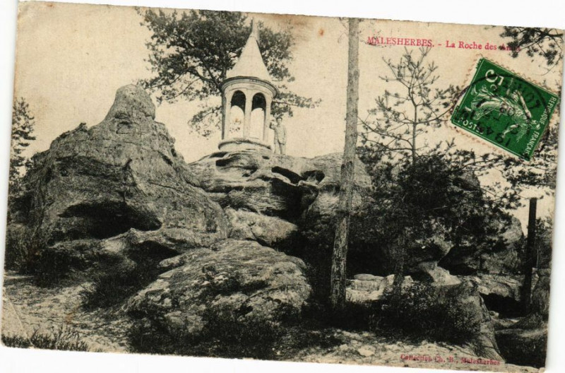 Carte postale ancienne Malesherbes - La Roche des Amis