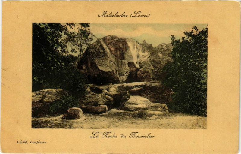 Carte postale ancienne Malesherbes - La Roche du BOURRElier à Bou