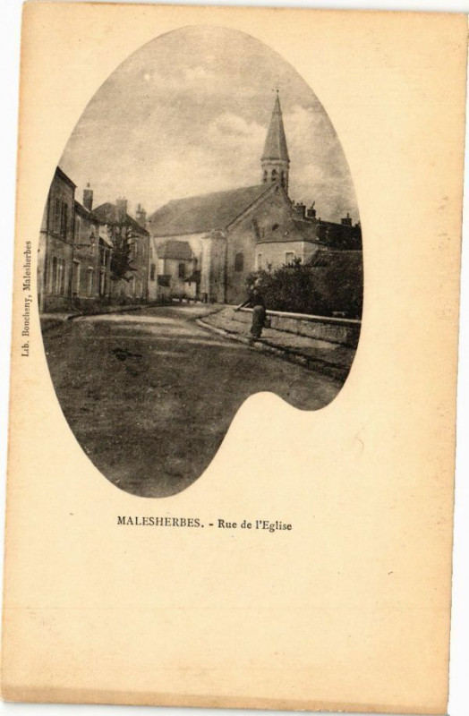 Carte postale ancienne Malesherbes - Rue de l'Eglise