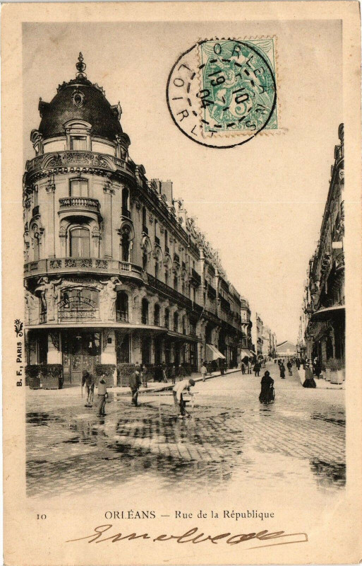 Carte postale ancienne Orleans - Rue de la Republique à Orléans