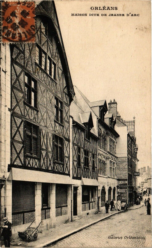 Carte postale ancienne Orleans - Maison dite de Jeanne d'Arc à Orléans