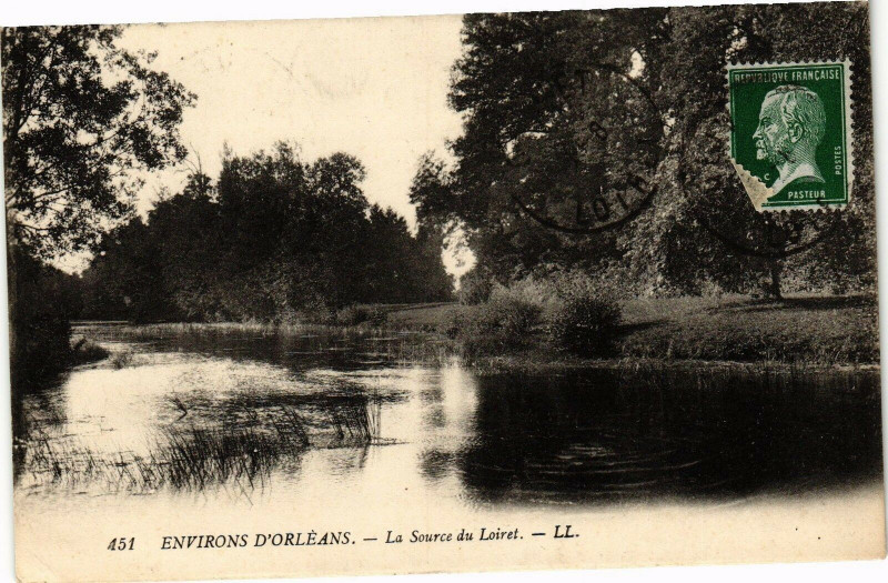 Carte postale ancienne Env. d'Orleans - La Source du Loiret