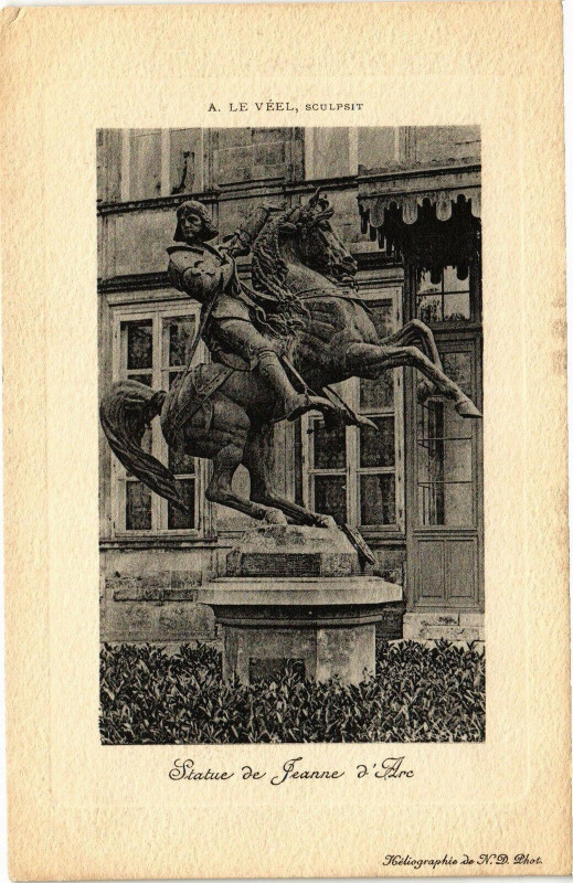 Carte postale ancienne Statue de Jeanne d'Arc