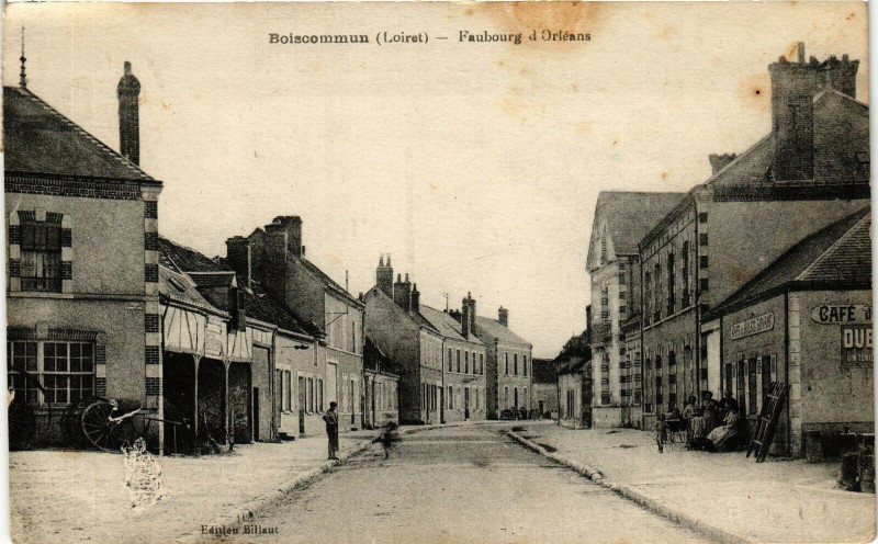 Carte postale ancienne Boiscommun-Faubourg d'Orleans à Boiscommun