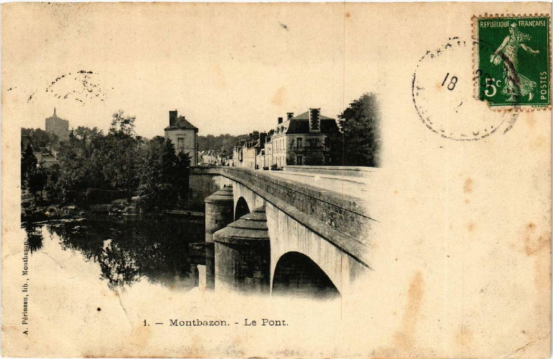 Carte postale ancienne Montbazon Le Pont à Montbazon