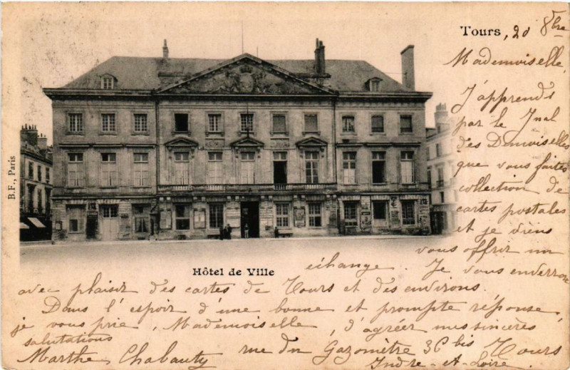 Carte postale ancienne Tours, Hotel de Ville à Tours