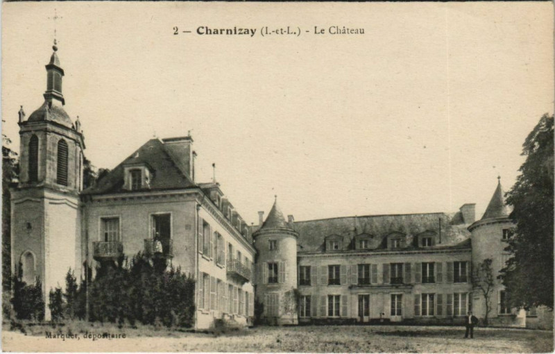 Carte postale ancienne Charnizay - le Chateau à Charnizay