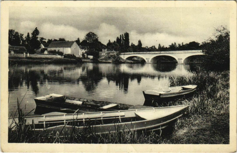 Carte postale ancienne Blere - Paysage sur le cher à Bléré