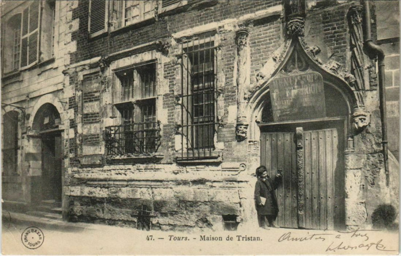 Carte postale ancienne Tours - maison de tristan à Tours