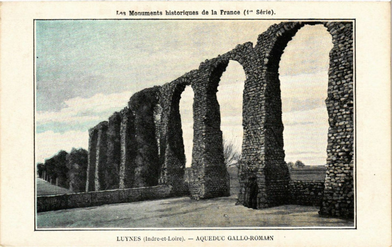 Carte postale ancienne Luynes - Aqueduc Gallo-Romain à Luynes