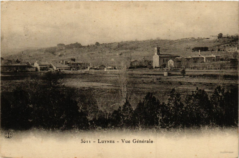 Carte postale ancienne Luynes - Vue Générale à Luynes