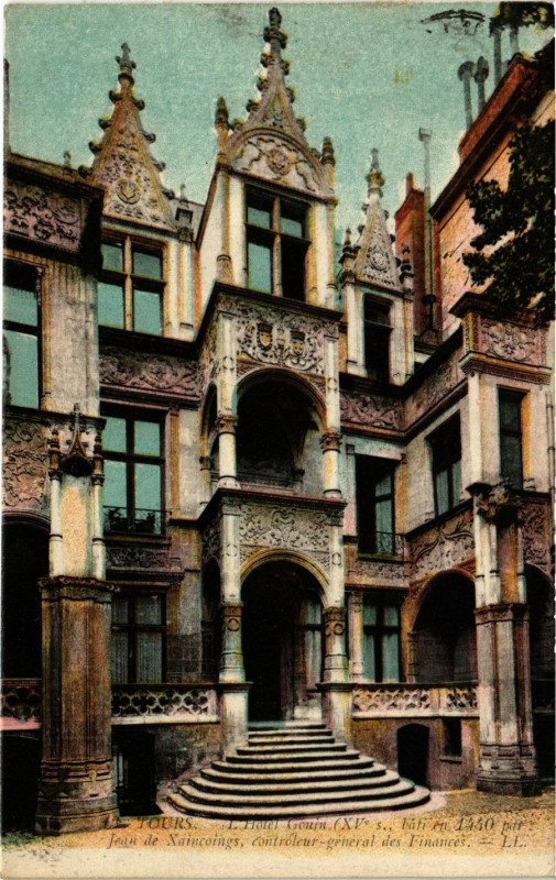 Carte postale ancienne Tours - L'Hotel Gouin (XVs.bati en 1440) par Jean de Xaincoings à Tours